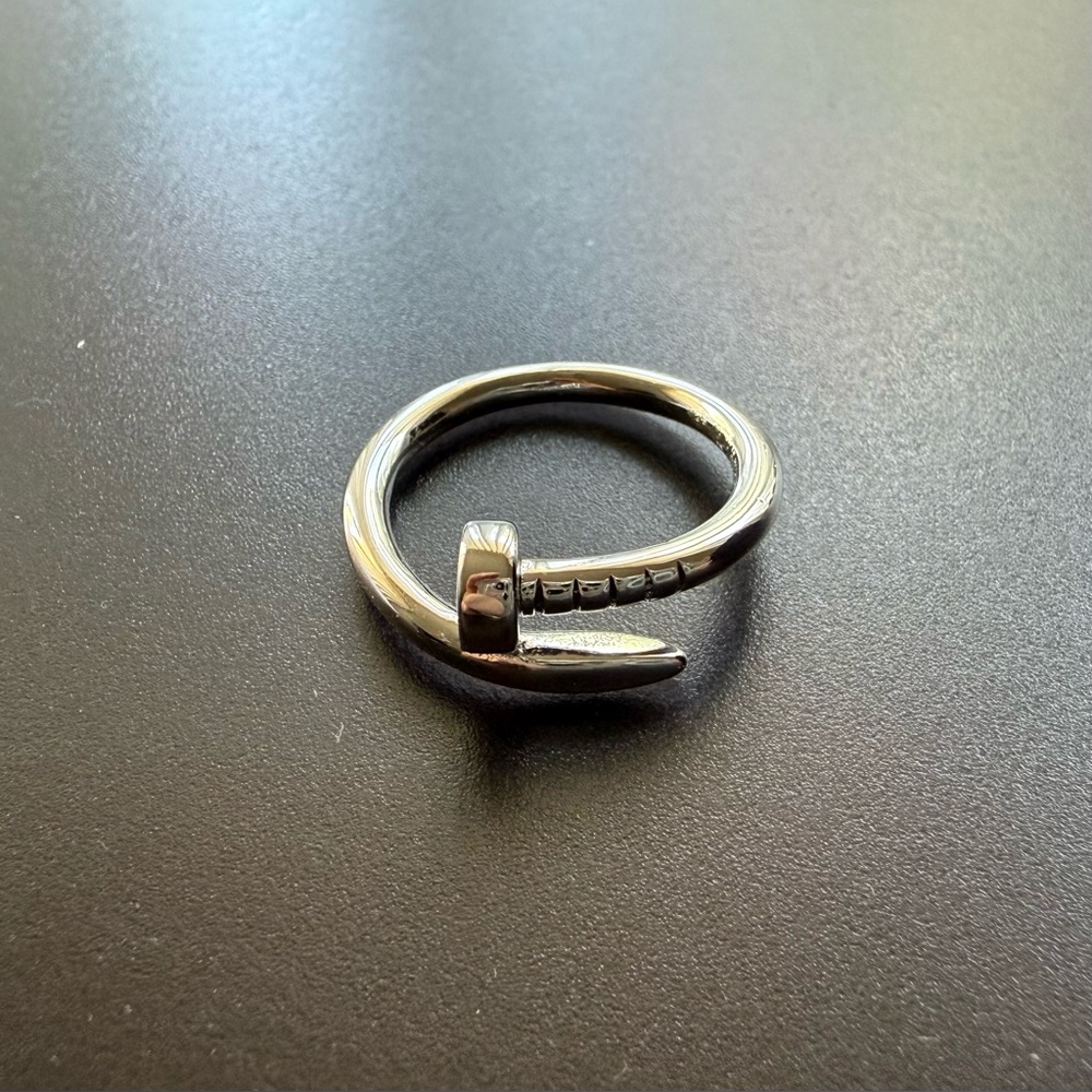 Nail Ring - Size 6, Silver